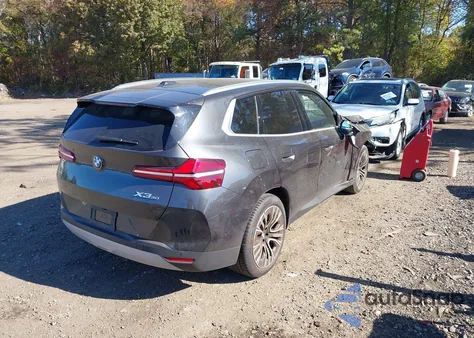 2025 BMW X3 30 xDrive z USA, uszkodzony, nr VIN 5UX53GP00S9114976